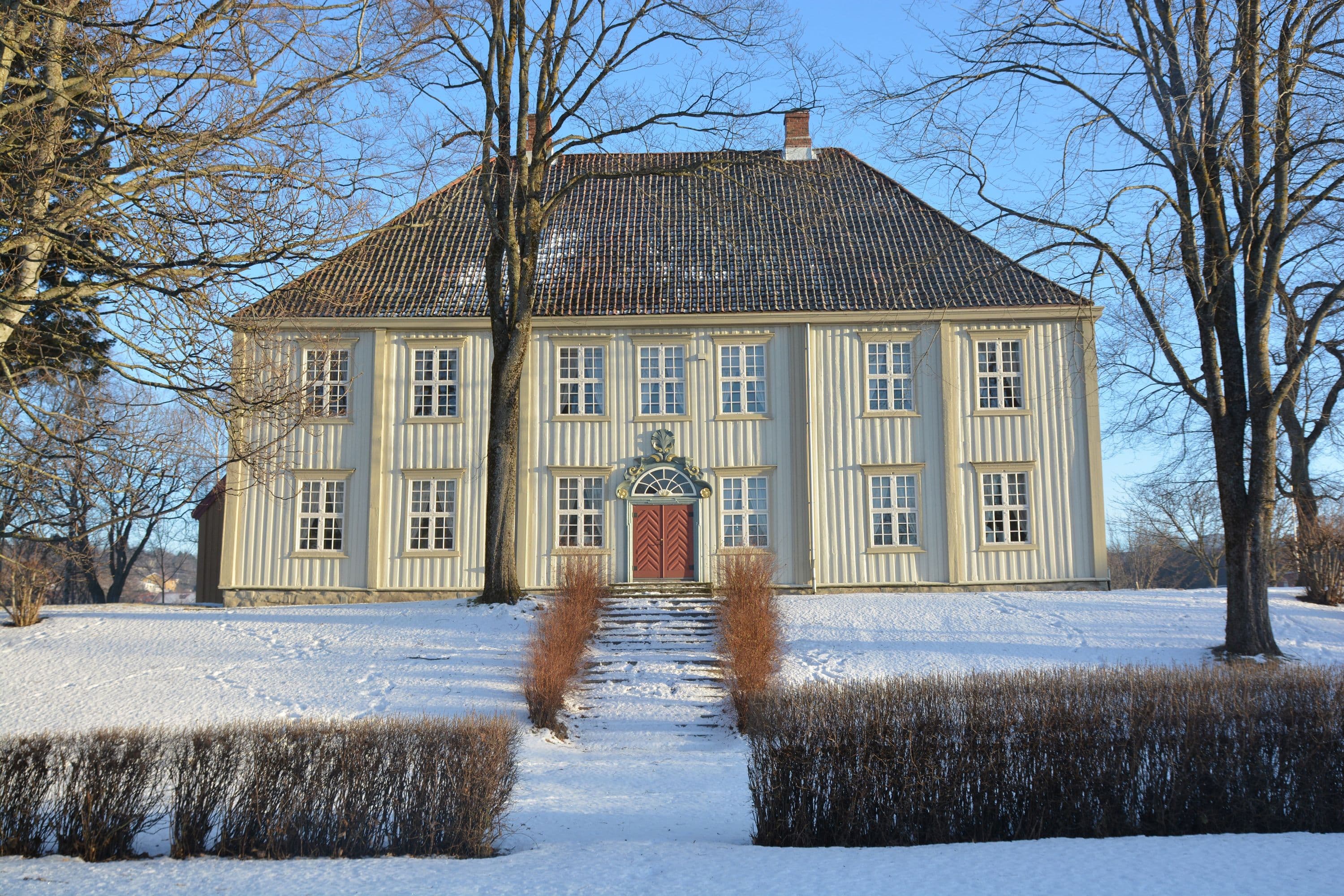 NTVAs historie 1955 – 2025: Akademiet for nyttig vitenskap